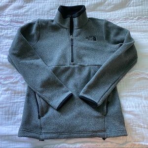 The North Face Women Size Small Fleece (NEW)